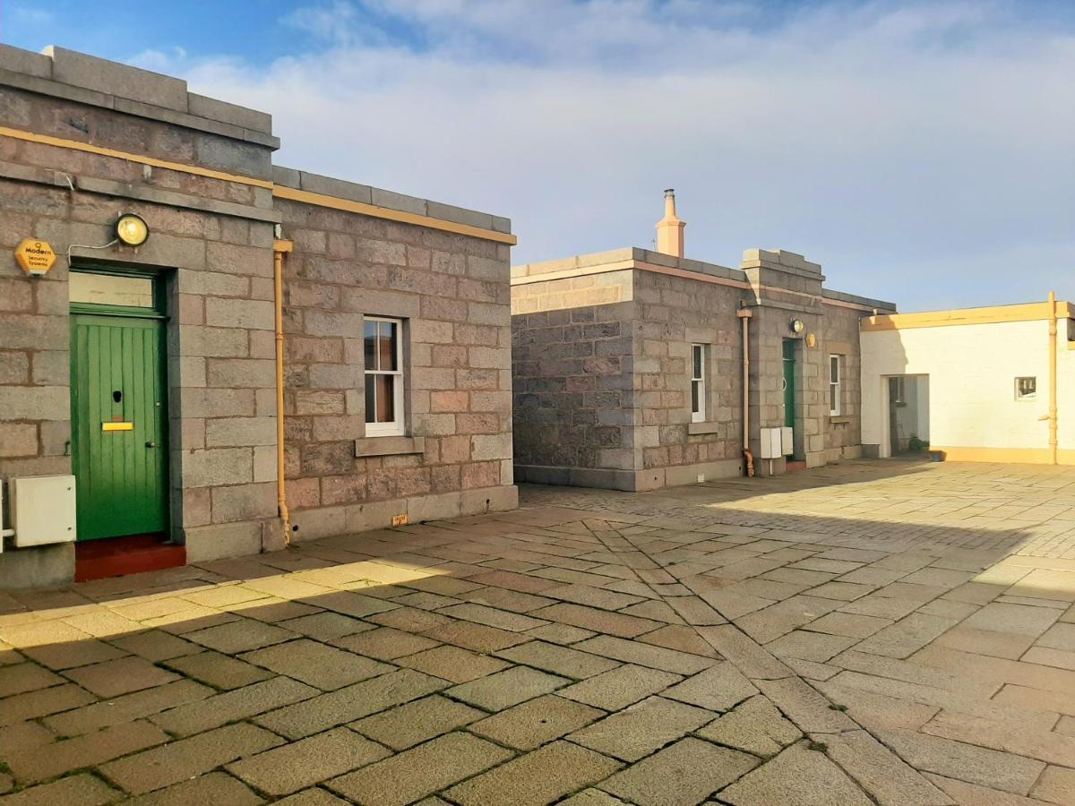 Aberdeen Lighthouse Cottages - Coastal, Dolphins Dış mekan fotoğraf